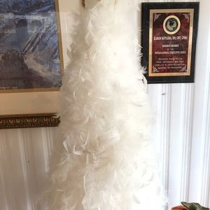 Feather Christmas tree with lights